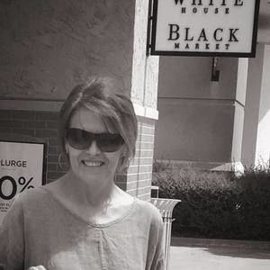 Meet your Posher, Phyllis